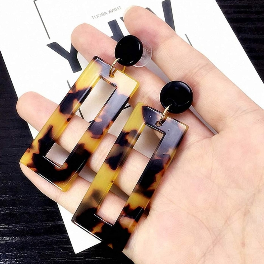 🌵 Tortoise Shell Drop Acrylic Earrings
